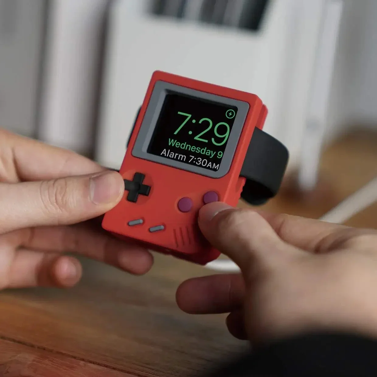 Silikonowy uchwyt na ładowarkę – Gaming Console Table recenzja i cena